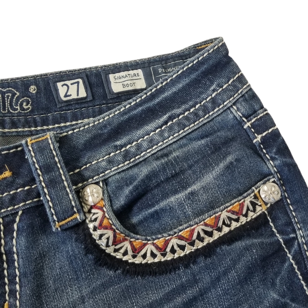 MISS ME Signature Boot Denim Jeans Size 27 Embroidered Rhinestone Bling - Picture 4 of 15